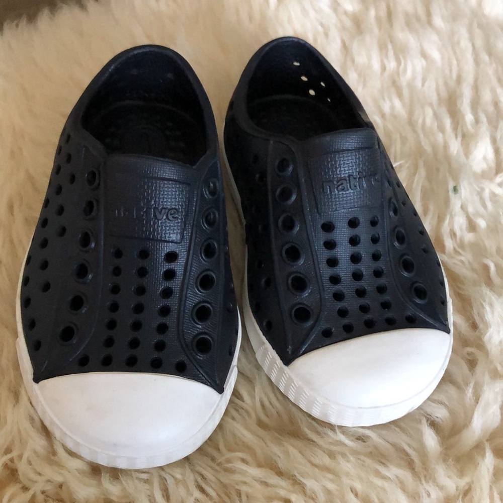 EUC Native shoes